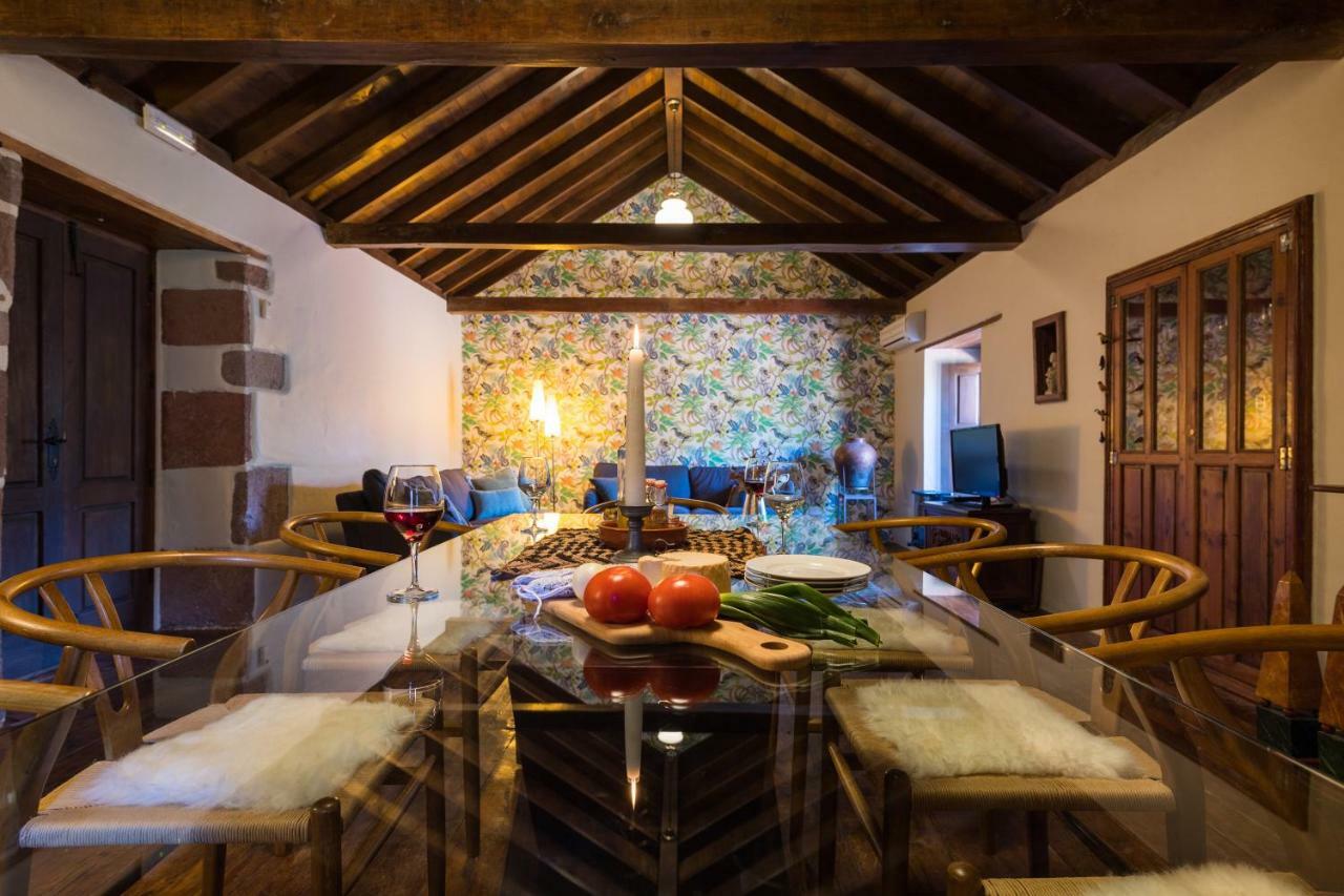 Bohemian Hideaway Finca - 2 Unique Houses With Shared Pool Santa Lucia Екстериор снимка